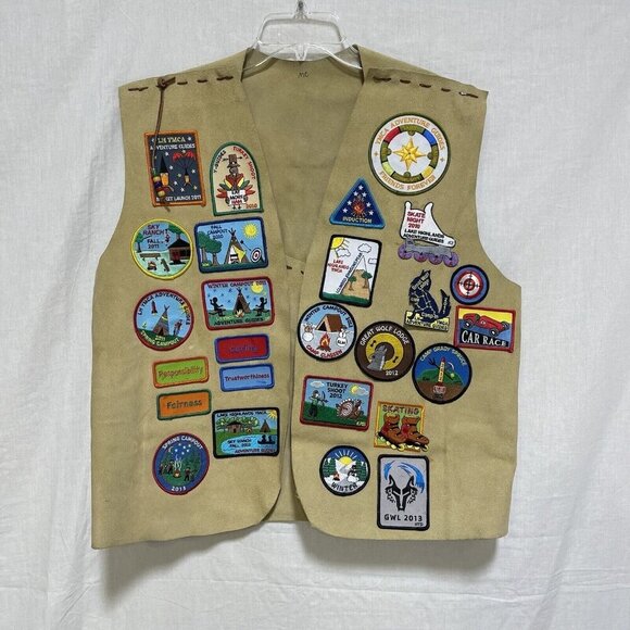 YMCA Indian Guides Adult Leather Vest Patches 2010-2013 Patches Badges Suede - Picture 1 of 7